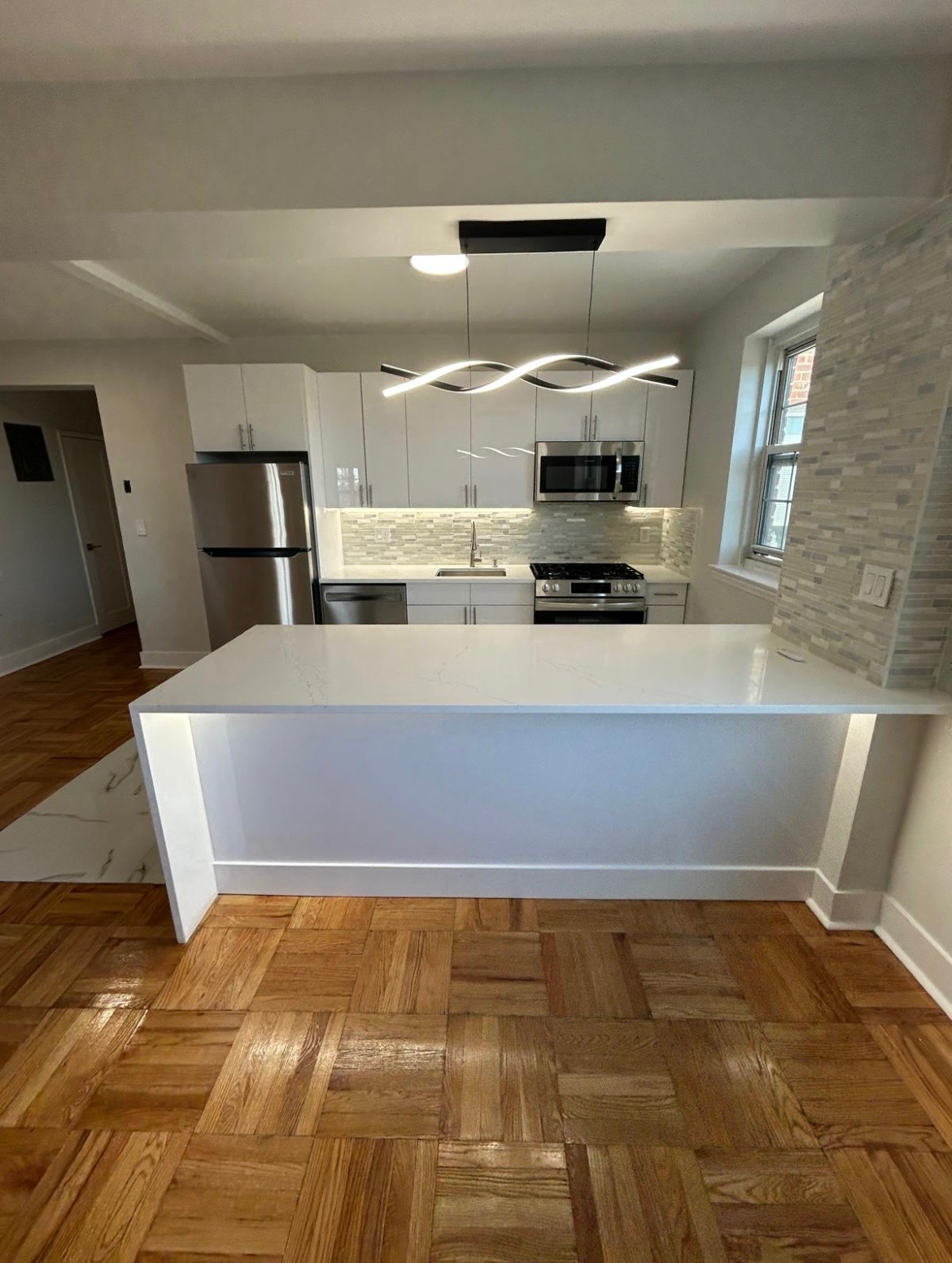 Modern kitchen renovation in Staten Island and Westchester by ALB BUILDS INC